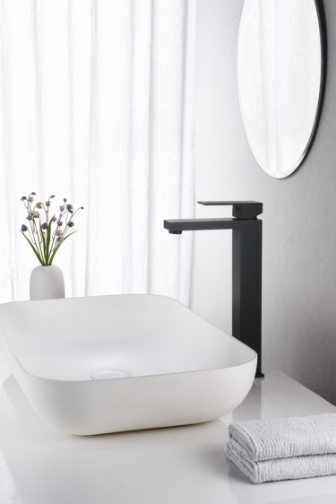 Blue Water Toronto mitigeur de lavabo sur pied noir TOR-BUW.050CZARNYMAT