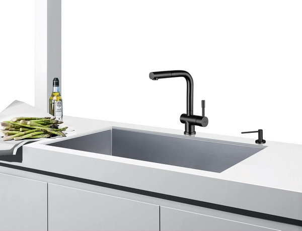 Blue Water Corsa mitigeur de cuisine sur pied noir 5901730615692