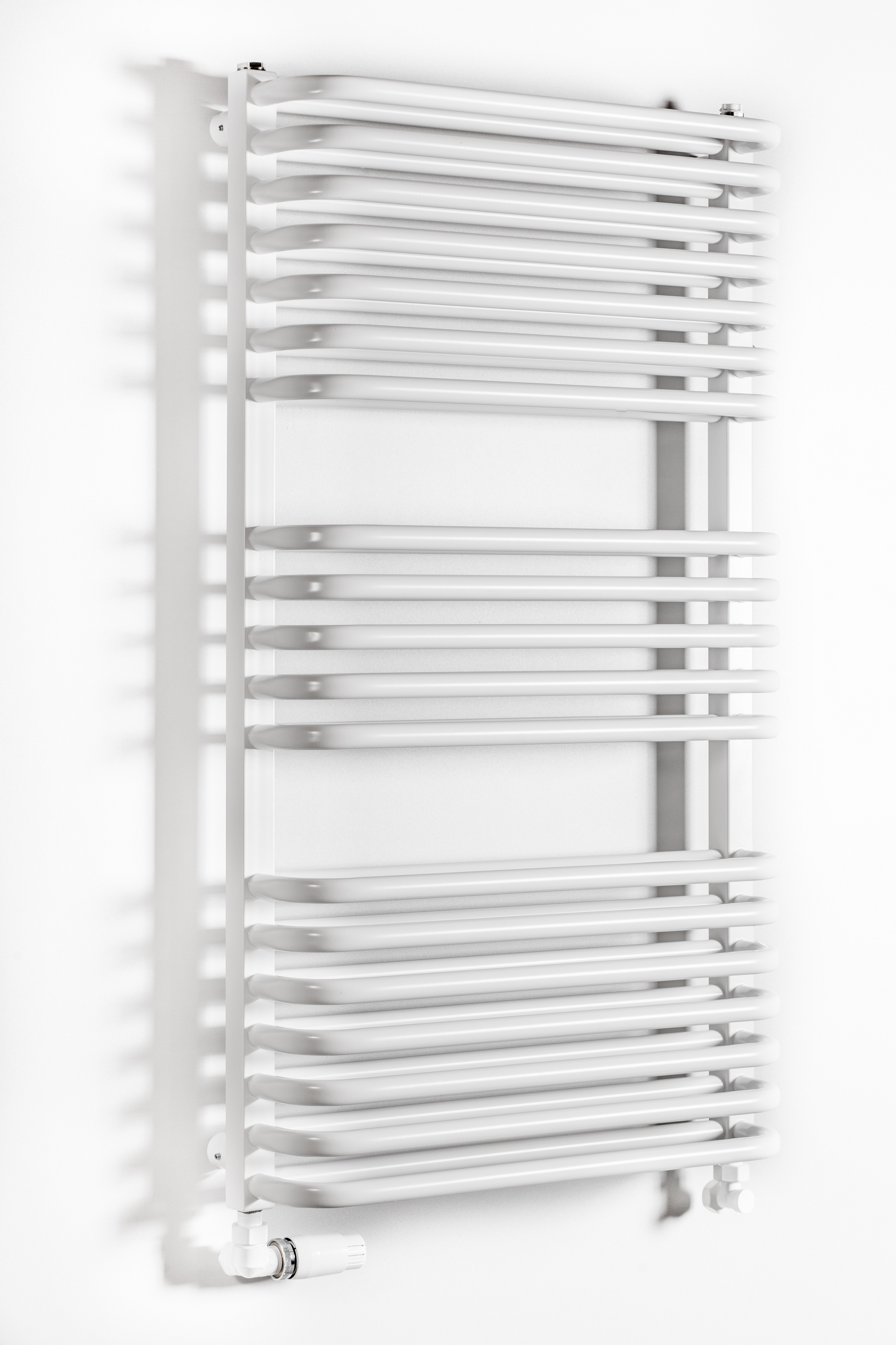 Luxrad Salto Max radiateur de salle de bain décoratif 120x43 cm blanc SAM12004309003