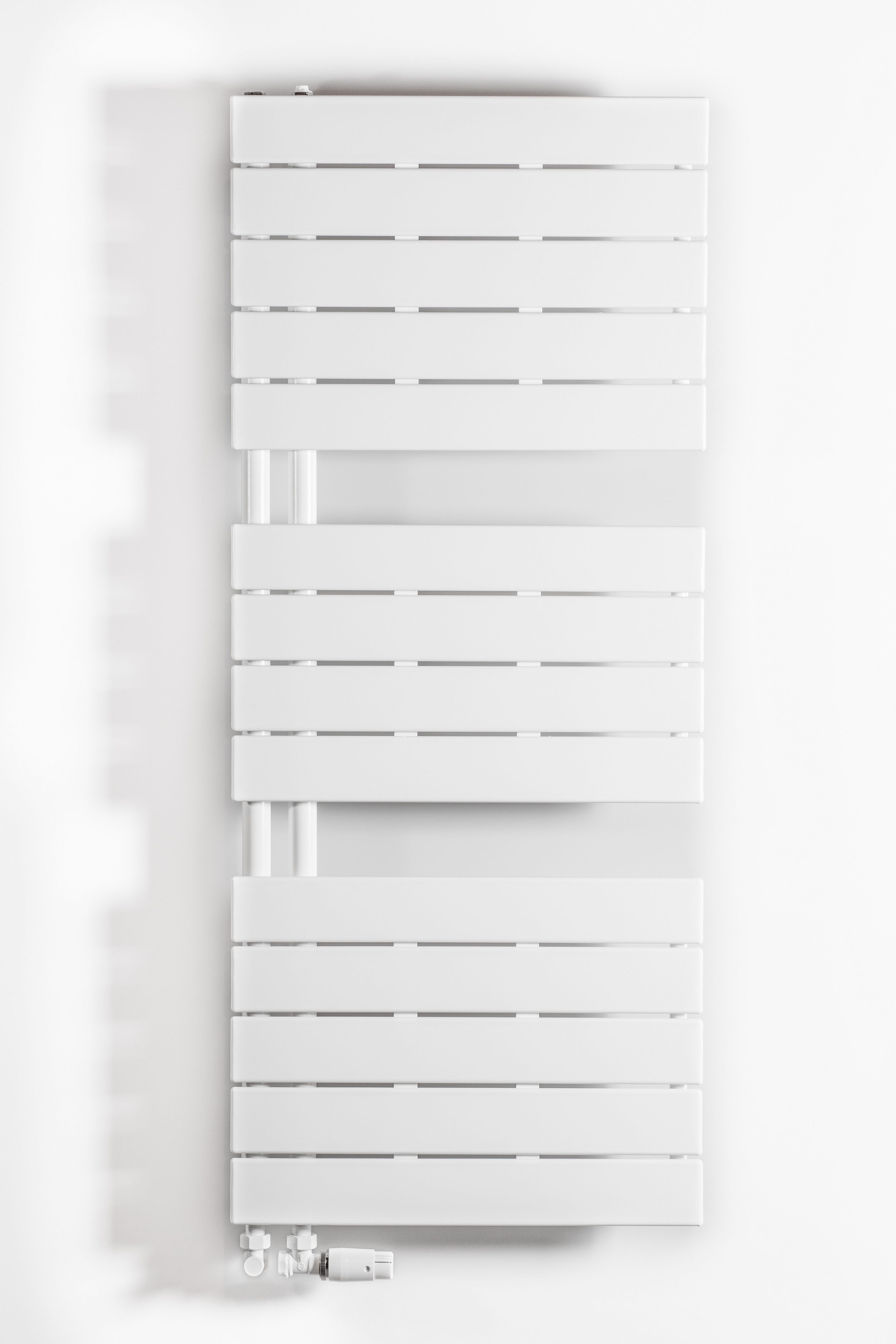 Luxrad Atakama radiateur de salle de bain décoratif 74.5x60 cm blanc ATA7456009003